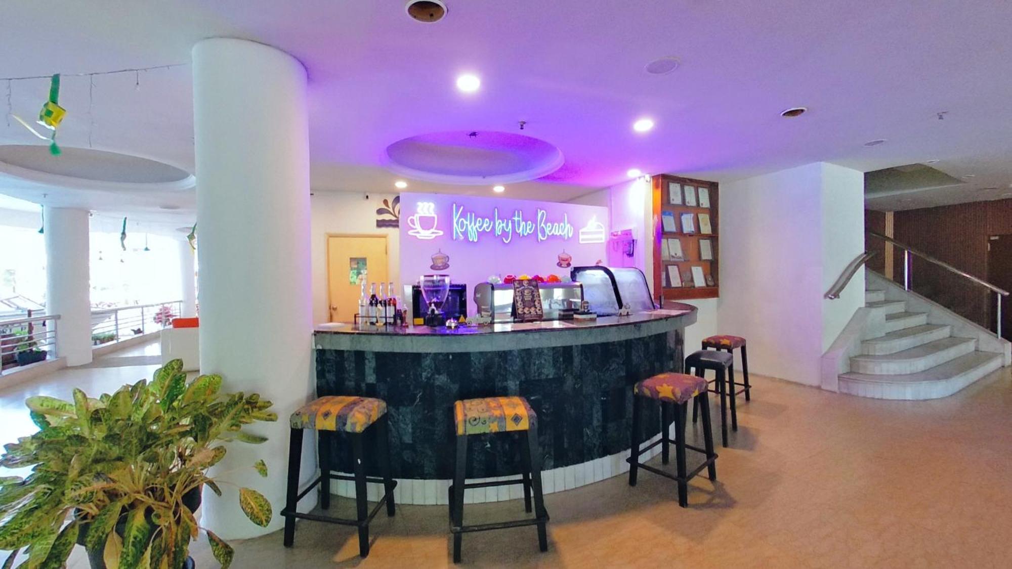Pd Up To 10pax 2r2b Beachfront, Pool View, Wifi, 50